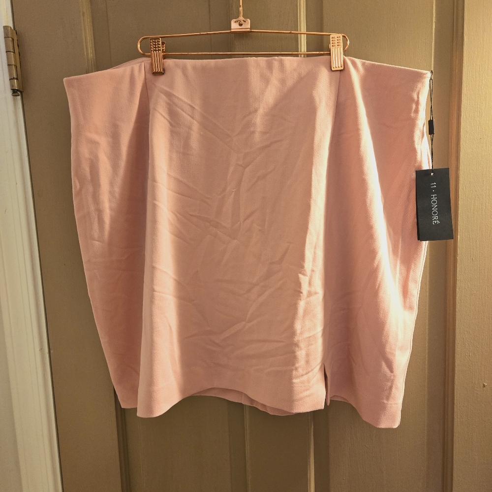 New 11 Honore size 22 pink skirt